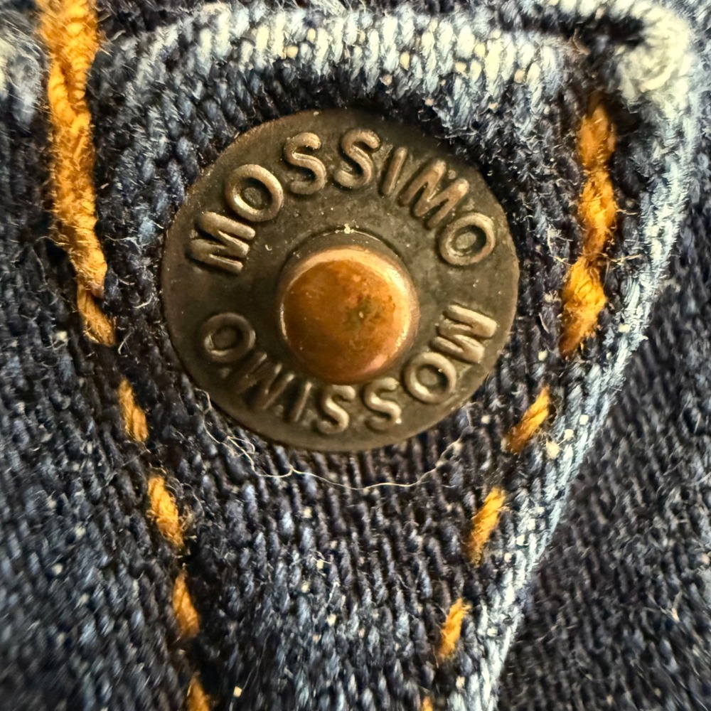 Mossimo Womens Curvy Bootcut Jeans Medium Wash Size 18S - Picture 3 of 11